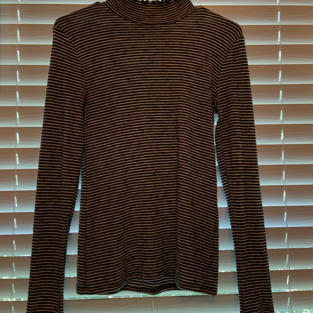 Black and White, Long Sleeve Shirt